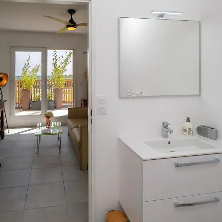 App. T3 Terrasse La Rochelle La Rochelle